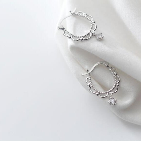 NEW 925 Sterling Silver Lace Diamond Huggie Hoops - Picture 10 of 11